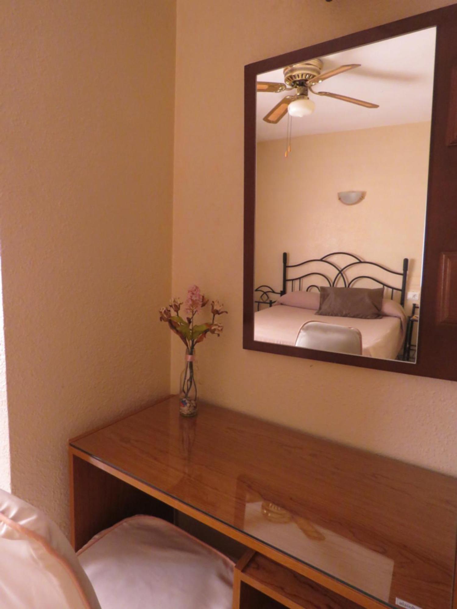 Hotel Alain ซิยา ภายนอก รูปภาพ