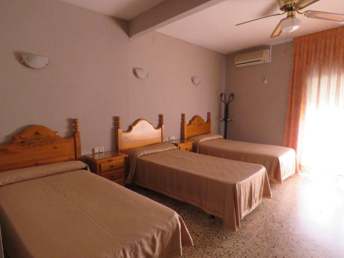 Hotel Alain ซิยา ภายนอก รูปภาพ