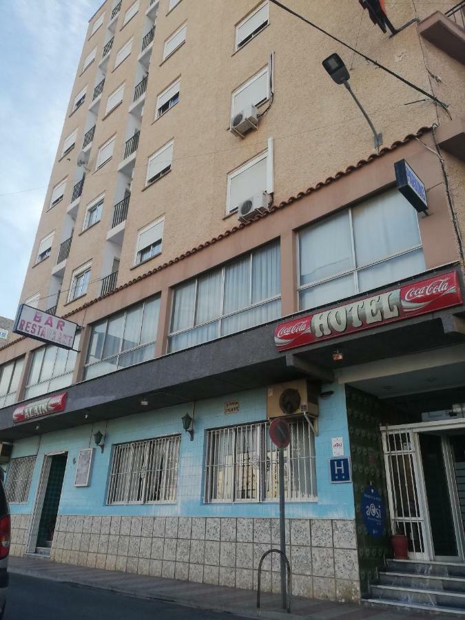 Hotel Alain ซิยา ภายนอก รูปภาพ