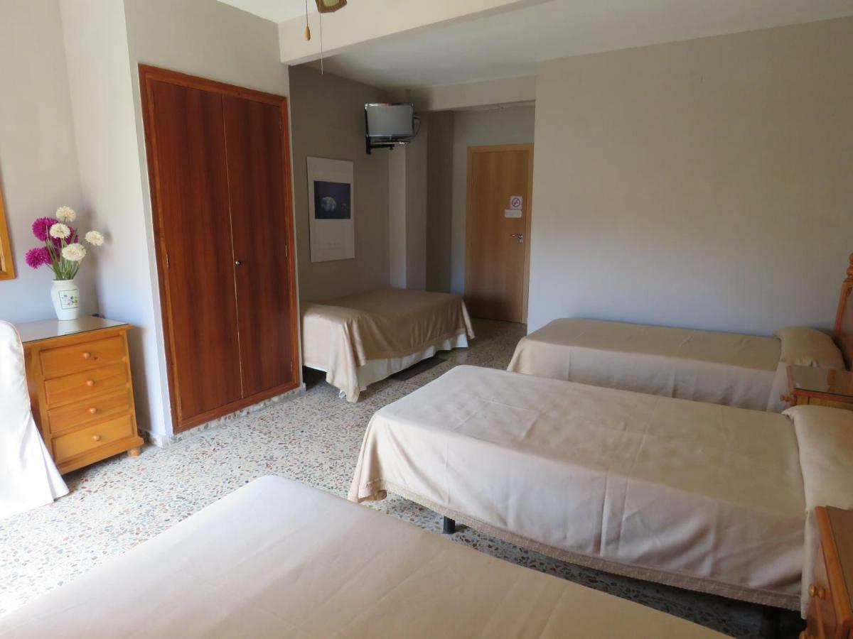 Hotel Alain ซิยา ภายนอก รูปภาพ